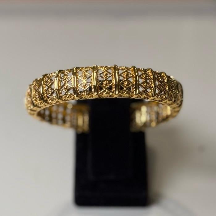 Salwa bangle - 22k Gold plated