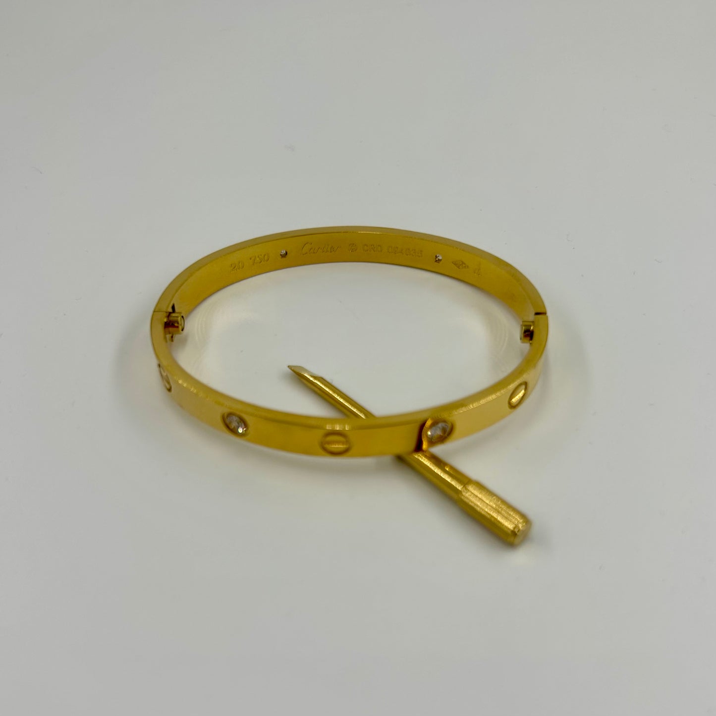 VIP Laila bangle with screwdriver