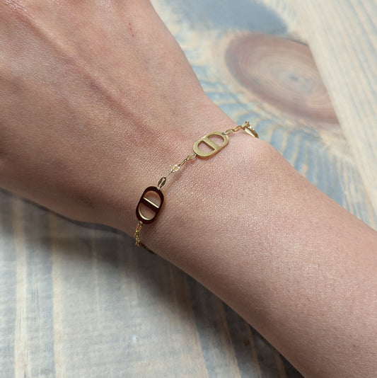 Daisy bracelet
