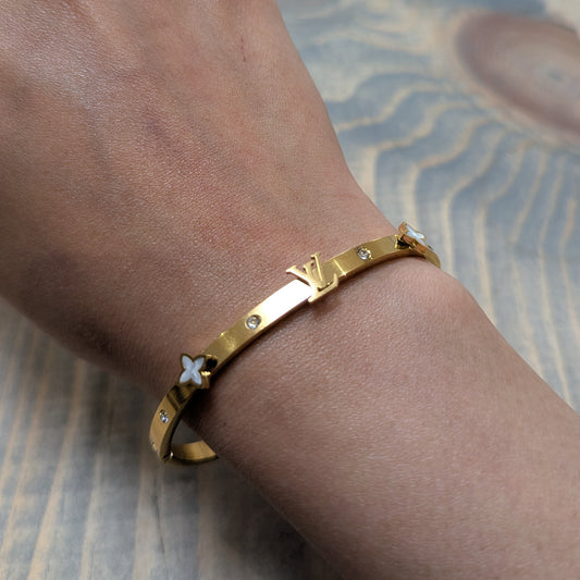 Laura bangle